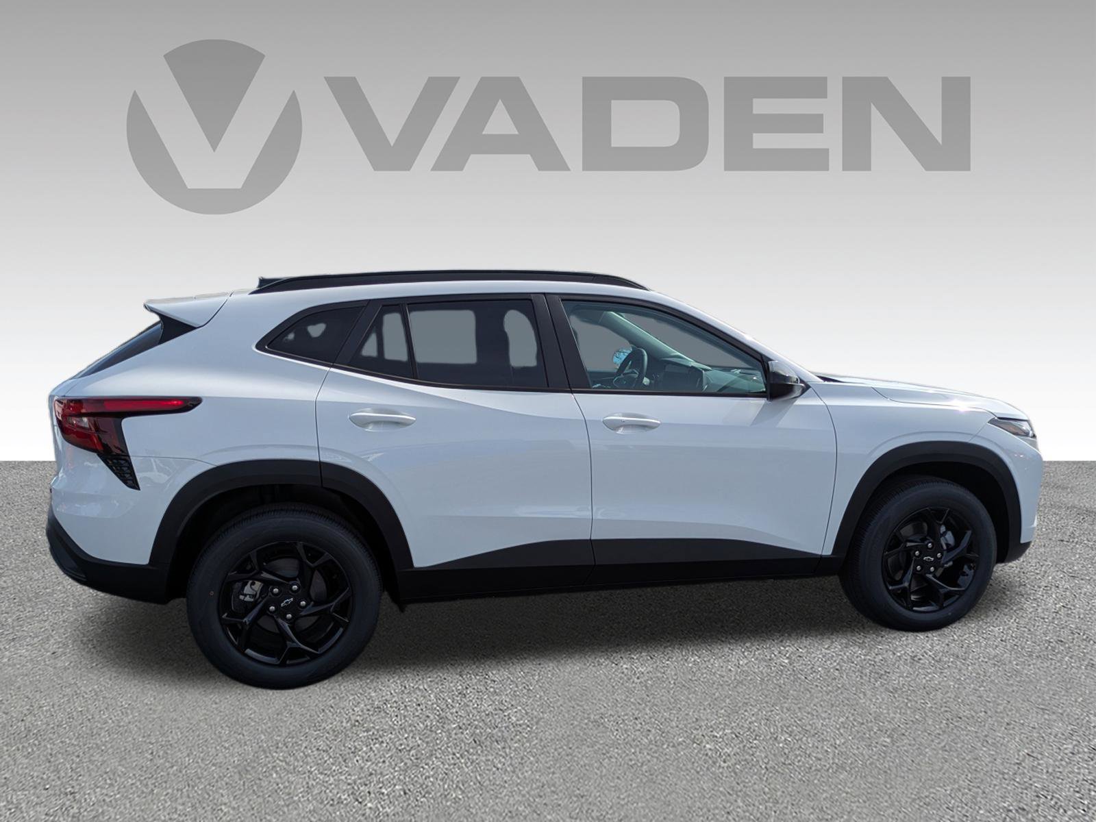 New 2026 Chevrolet Trax LT w/ Midnight Edition image 23