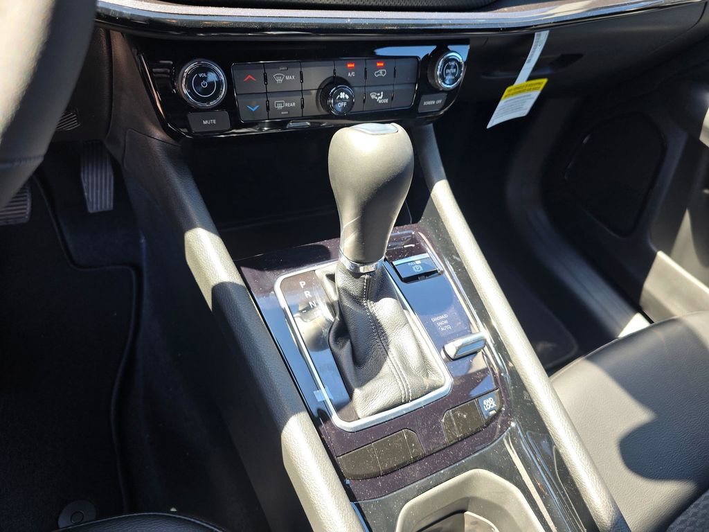 New 2026 Jeep Compass Latitude AWD/4WD image 24