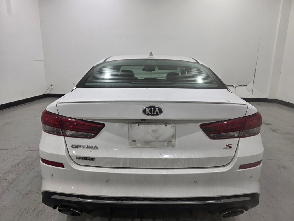 Used 2019 Kia Optima S image 3