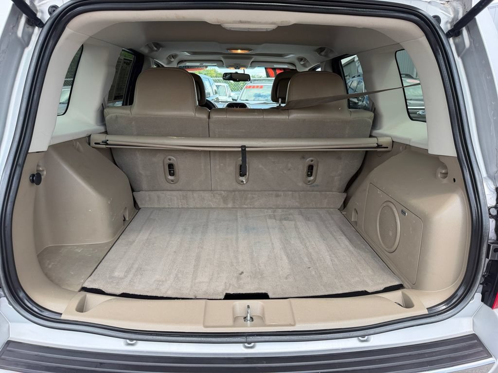 Used 2014 Jeep Patriot Limited w/ Sun/Sound Group AWD/4WD image 15