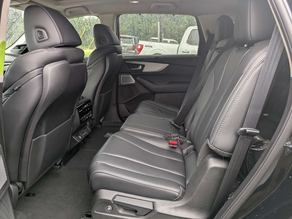 Used 2026 Acura MDX w/ Technology Package FWD image 15