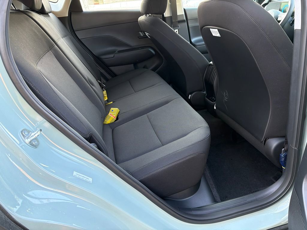 New 2026 Hyundai Kona SE image 15