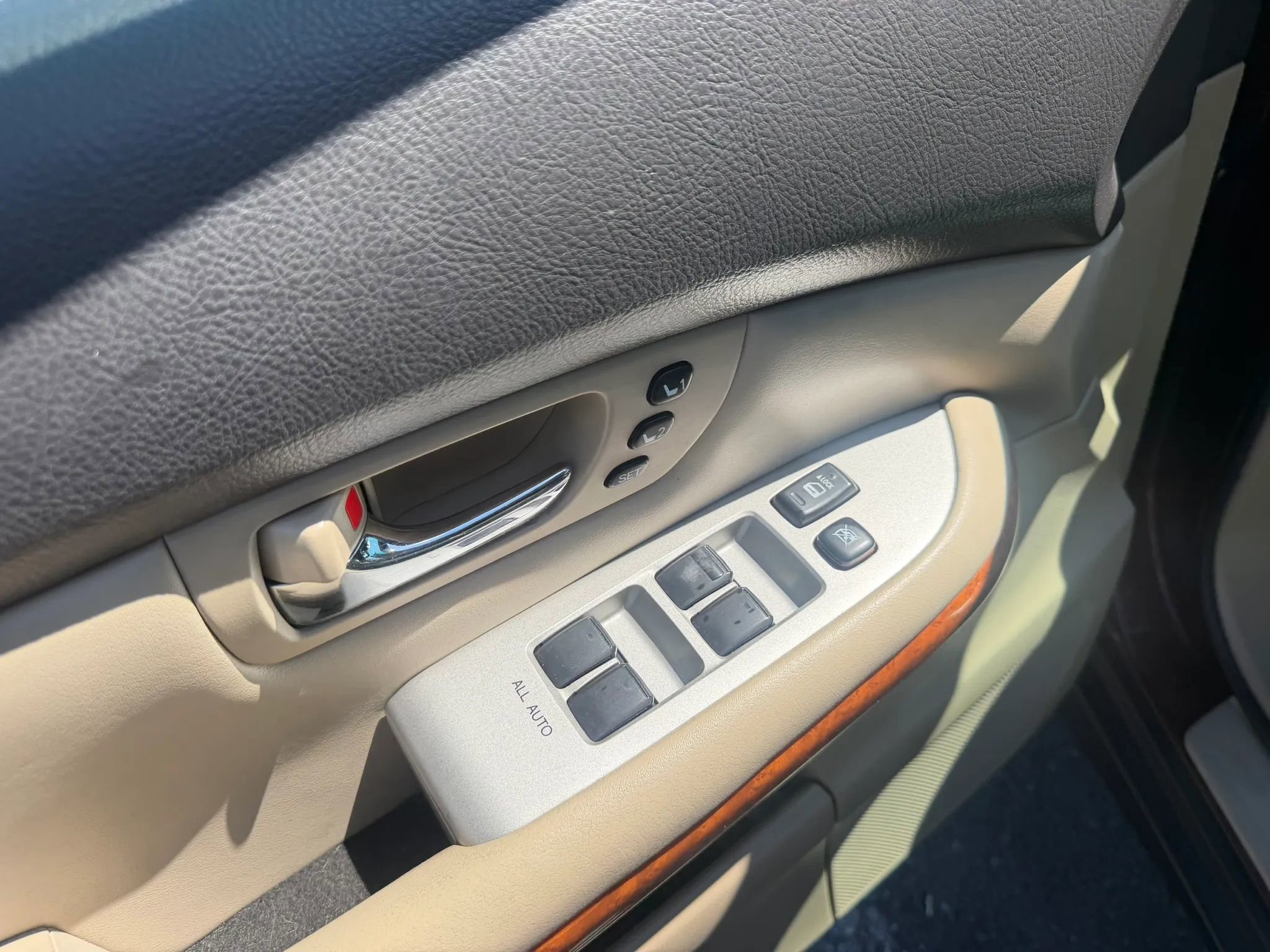 Used 2008 Lexus RX 400h AWD image 23