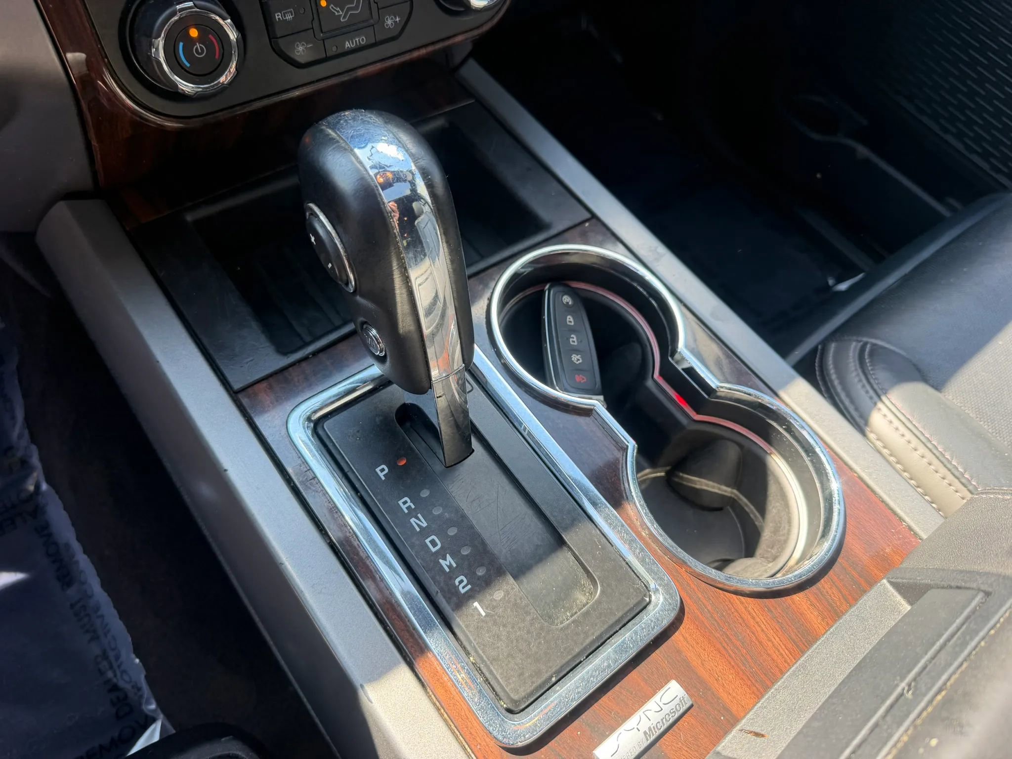 Used 2015 Ford Expedition Platinum image 32