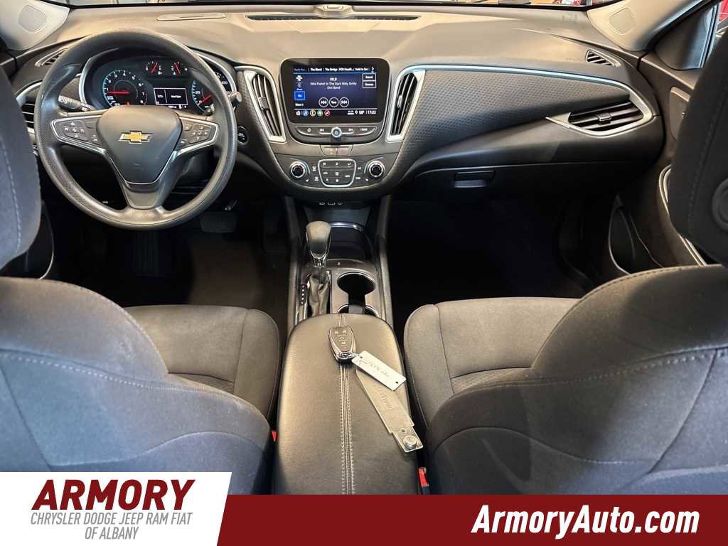 Used 2023 Chevrolet Malibu LT image 31