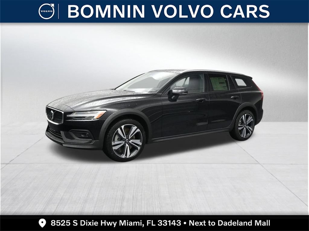 New 2026 Volvo V60 B5 Cross Country Plus