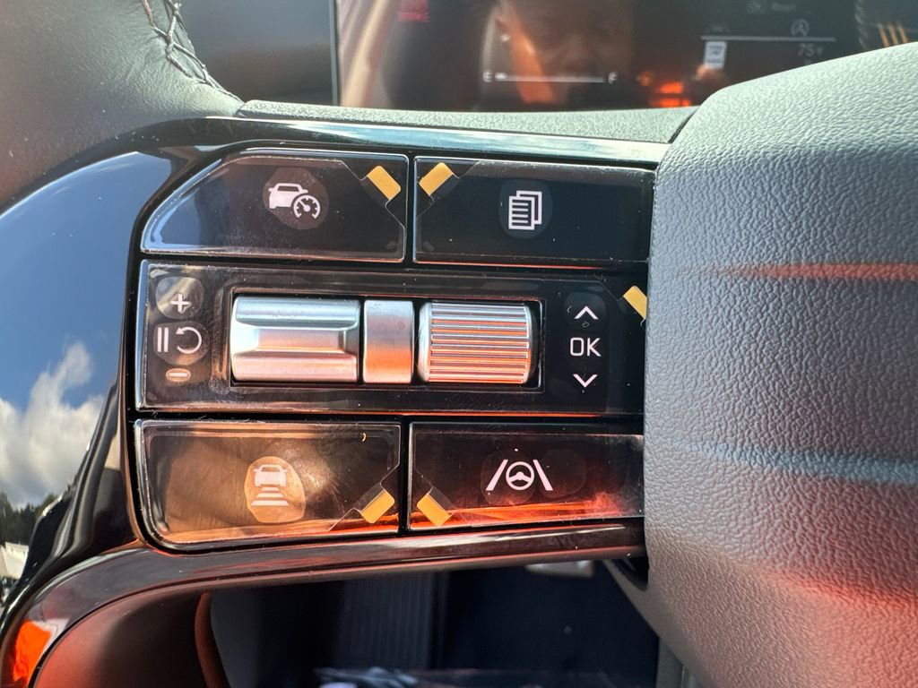 New 2026 Kia Sorento EX image 25