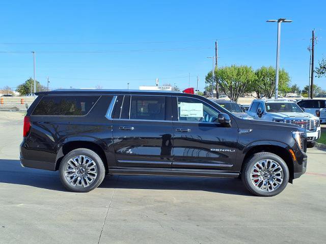 New 2026 GMC Yukon XL Denali Ultimate w/ LPO, Illumination Package image 2