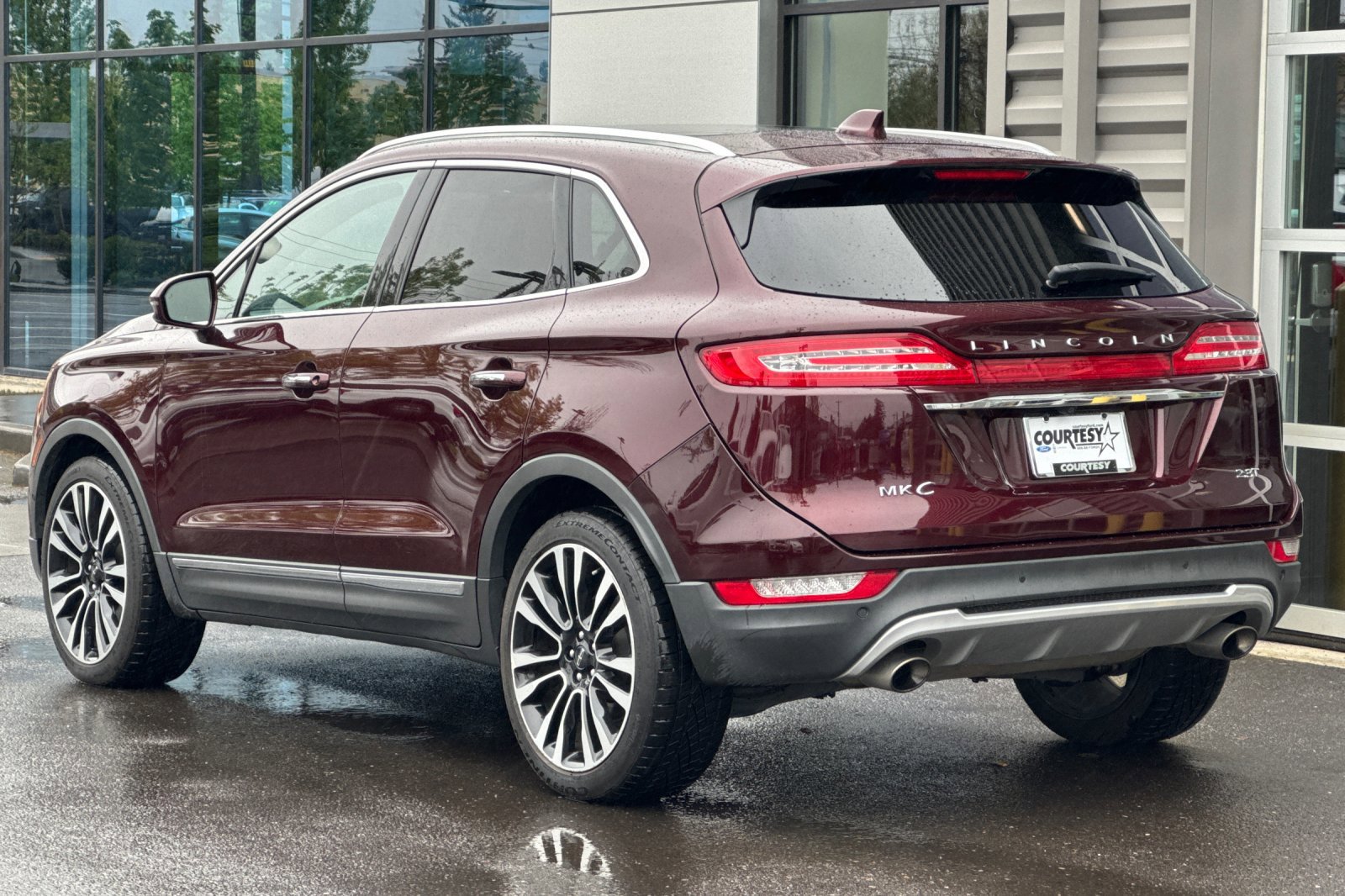 Used 2019 Lincoln MKC Reserve image 6