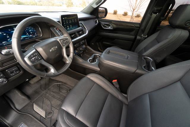 Used 2023 Chevrolet Tahoe Z71 w/ Luxury Package image 22