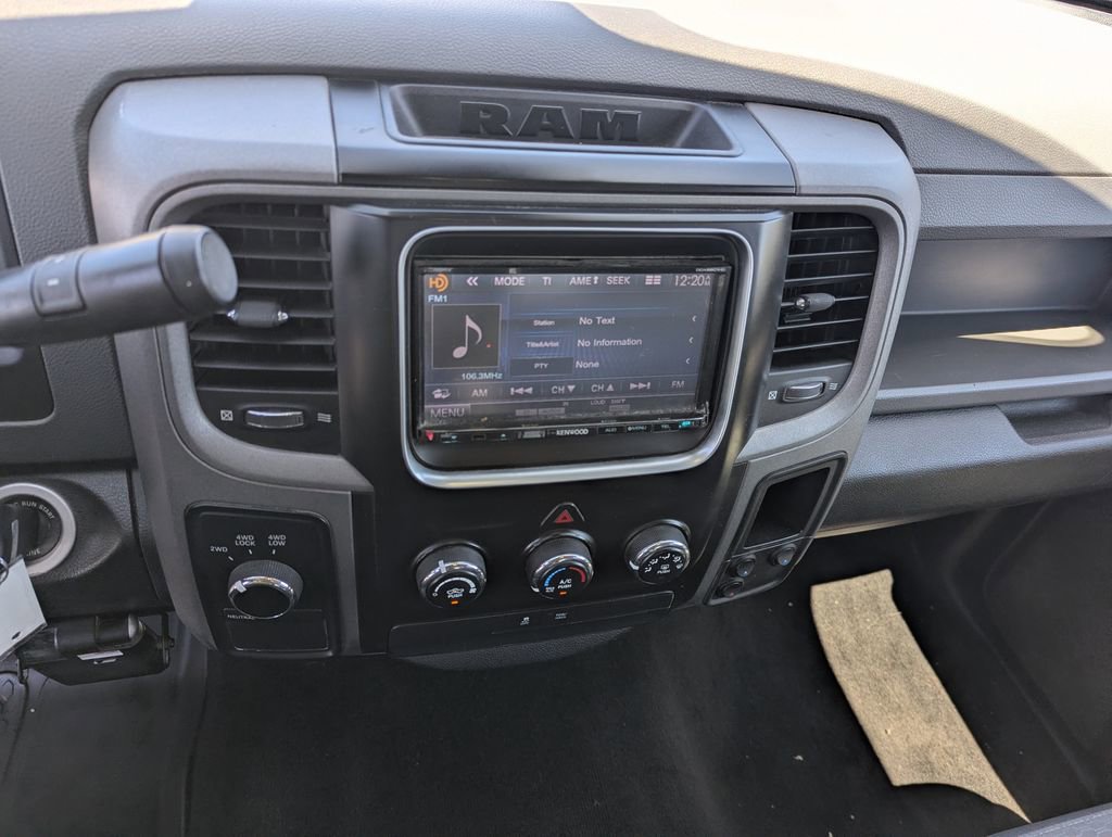 Used 2014 RAM 1500 ST w/ SXT Appearance Group AWD/4WD image 15