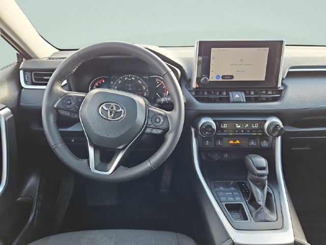 Used 2024 Toyota RAV4 XLE w/ Convenience Package AWD/4WD image 16