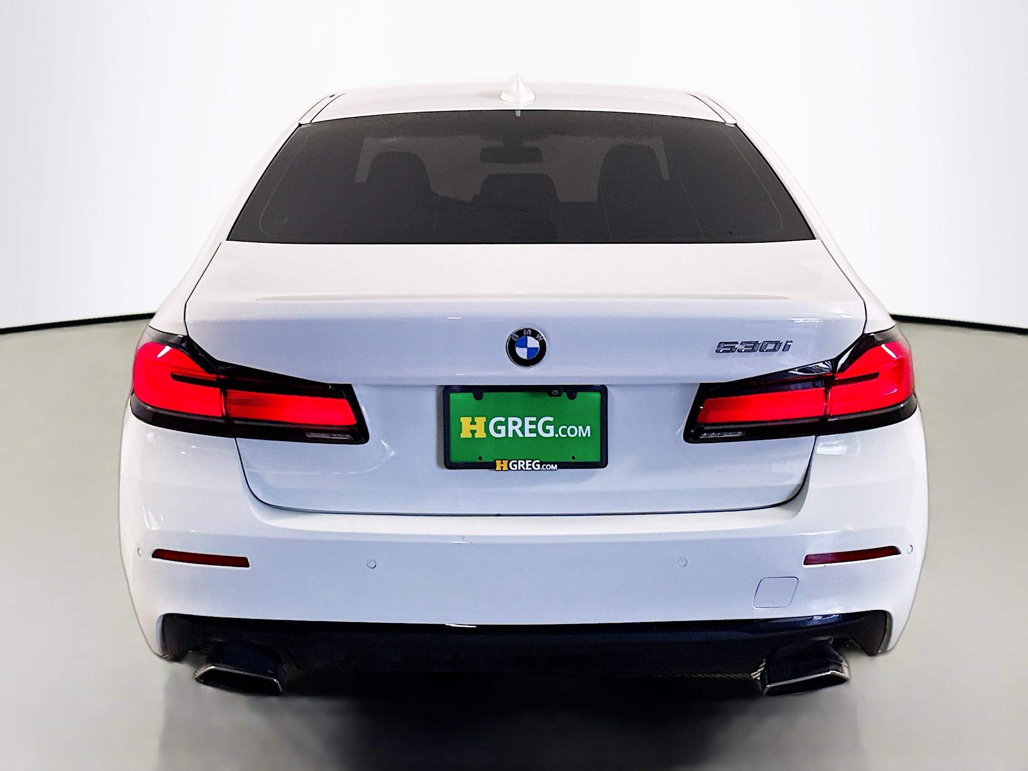 Used 2021 BMW 530i w/ Premium Package RWD image 8