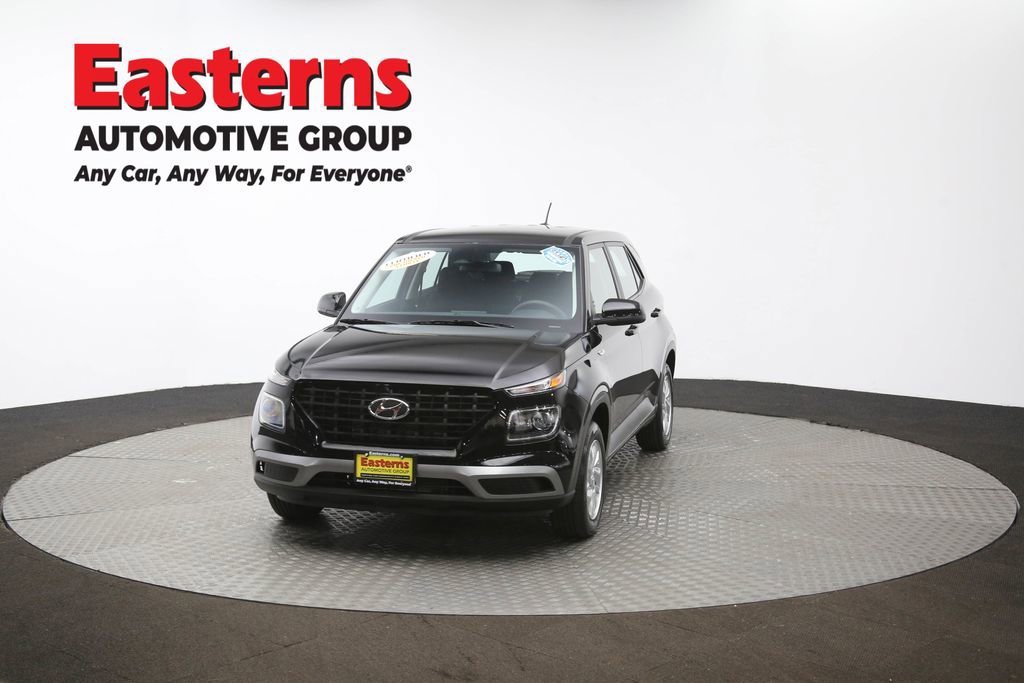 Used 2025 Hyundai Venue SE image 53