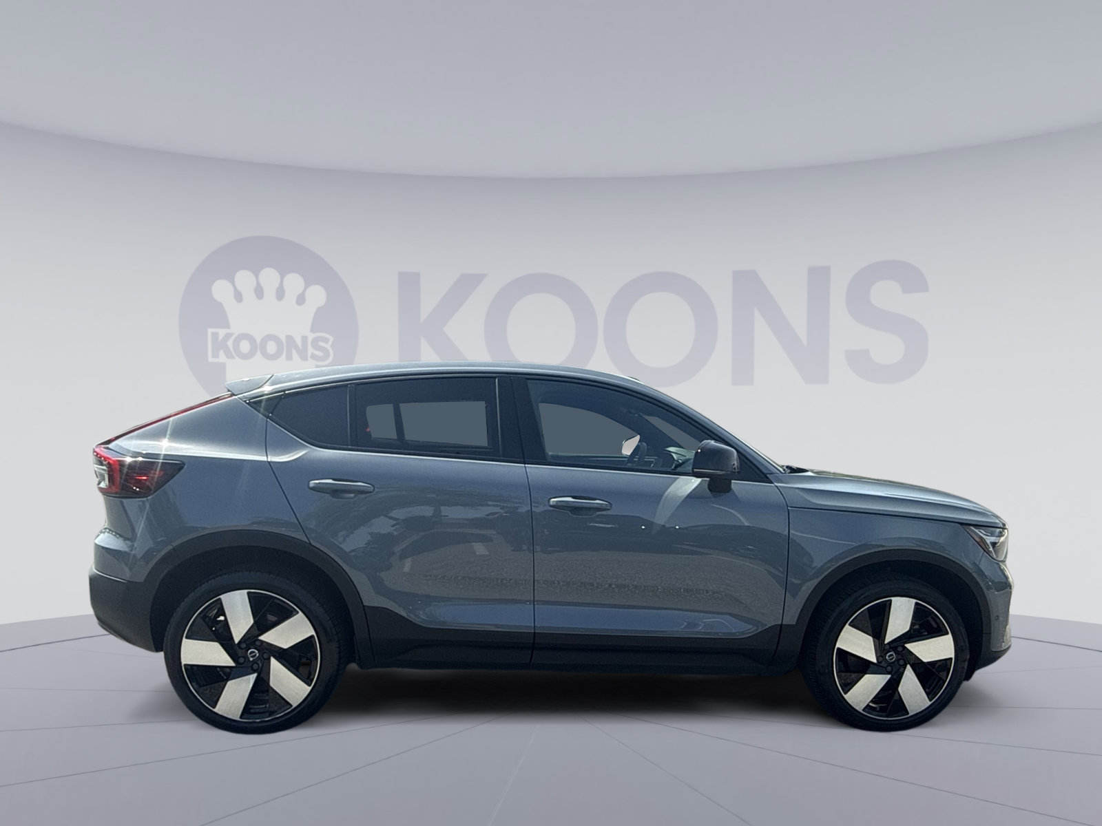 Used 2023 Volvo C40 P8 Recharge Ultimate AWD/4WD image 8