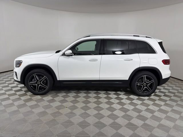 New 2026 Mercedes-Benz GLB 250 4MATIC image 4