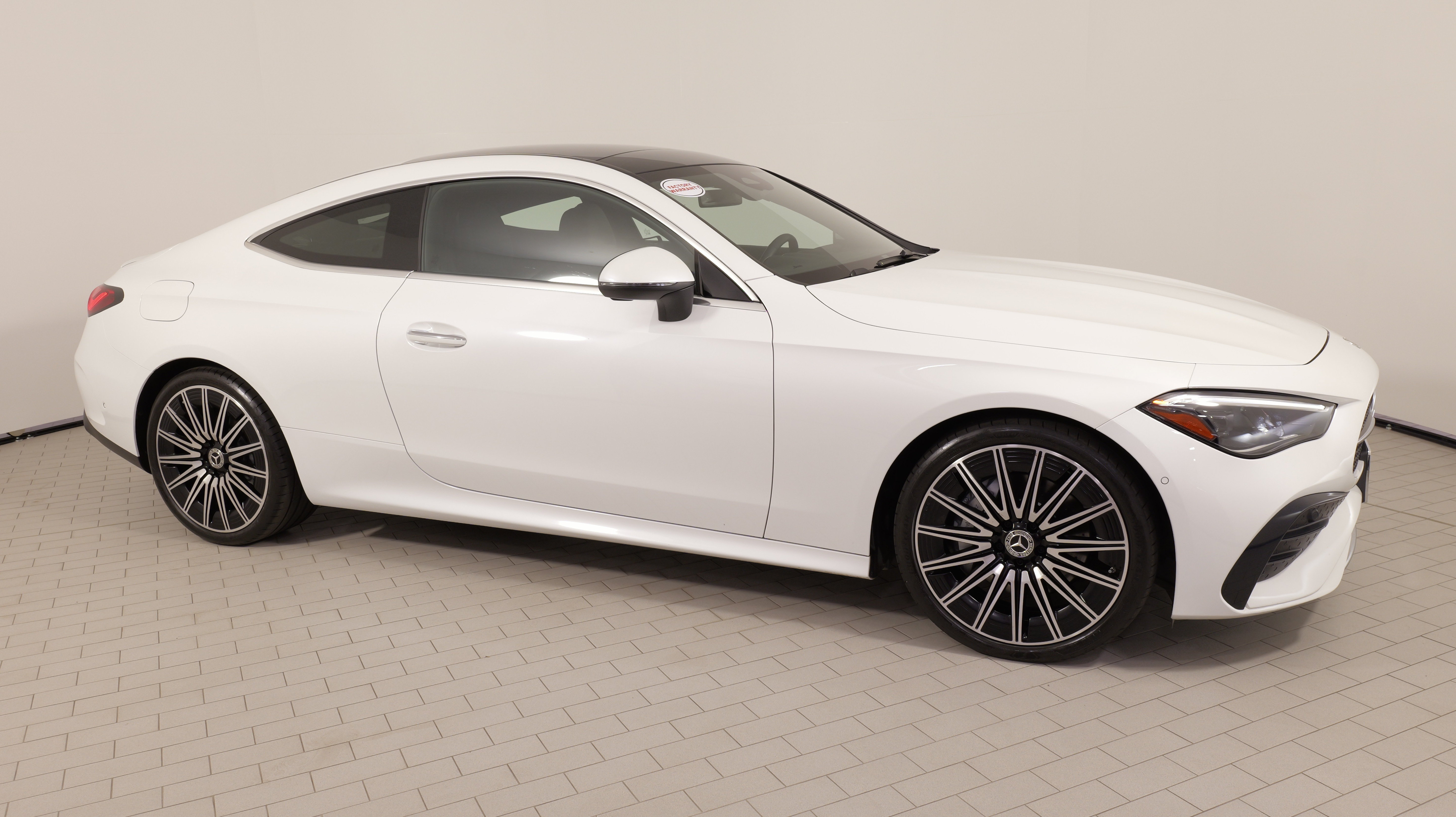 Used 2025 Mercedes-Benz CLE 300 4MATIC Coupe w/ AMG Line image 9