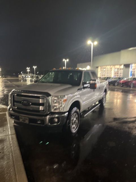 Used 2016 Ford F250 XLT w/ XLT Premium Package image 2