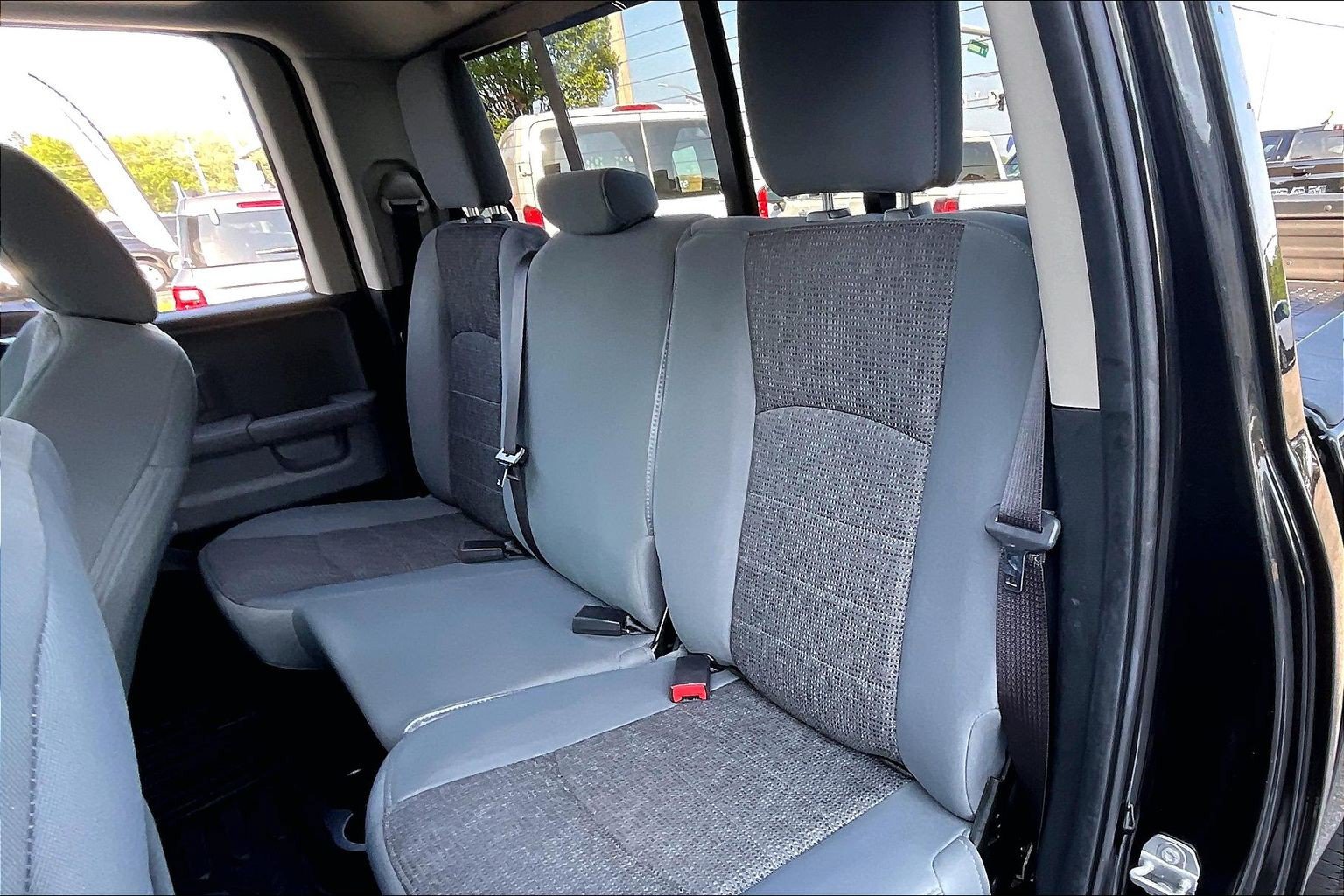 Used 2017 RAM 1500 Big Horn AWD/4WD image 25