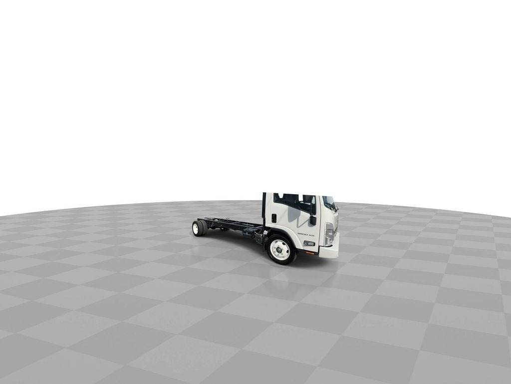 New 2025 Chevrolet Low Cab Forward 5500XG RWD image 2