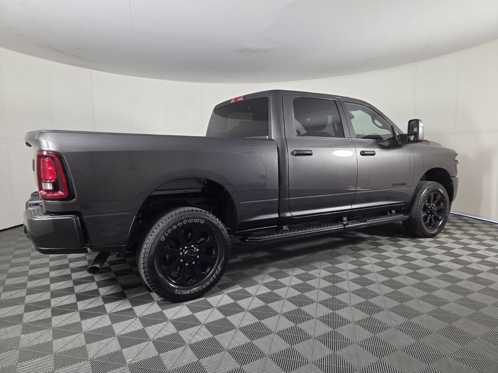 Used 2025 RAM 2500 Big Horn AWD/4WD image 5