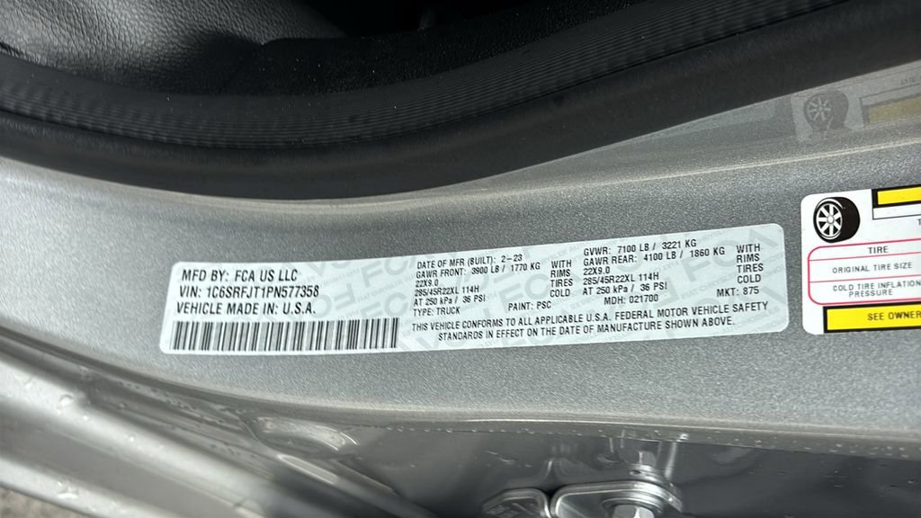 Used 2023 RAM 1500 Laramie AWD/4WD image 34