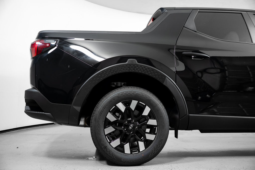 New 2027 Hyundai Santa Cruz SE FWD image 5
