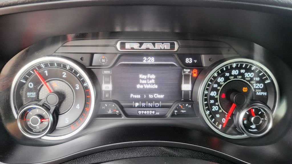 Used 2020 RAM 2500 Laramie w/ Night Edition image 27