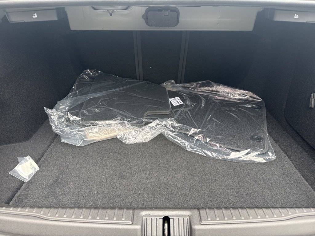 New 2026 Alfa Romeo Giulia AWD w/ Driving Assist Package image 18