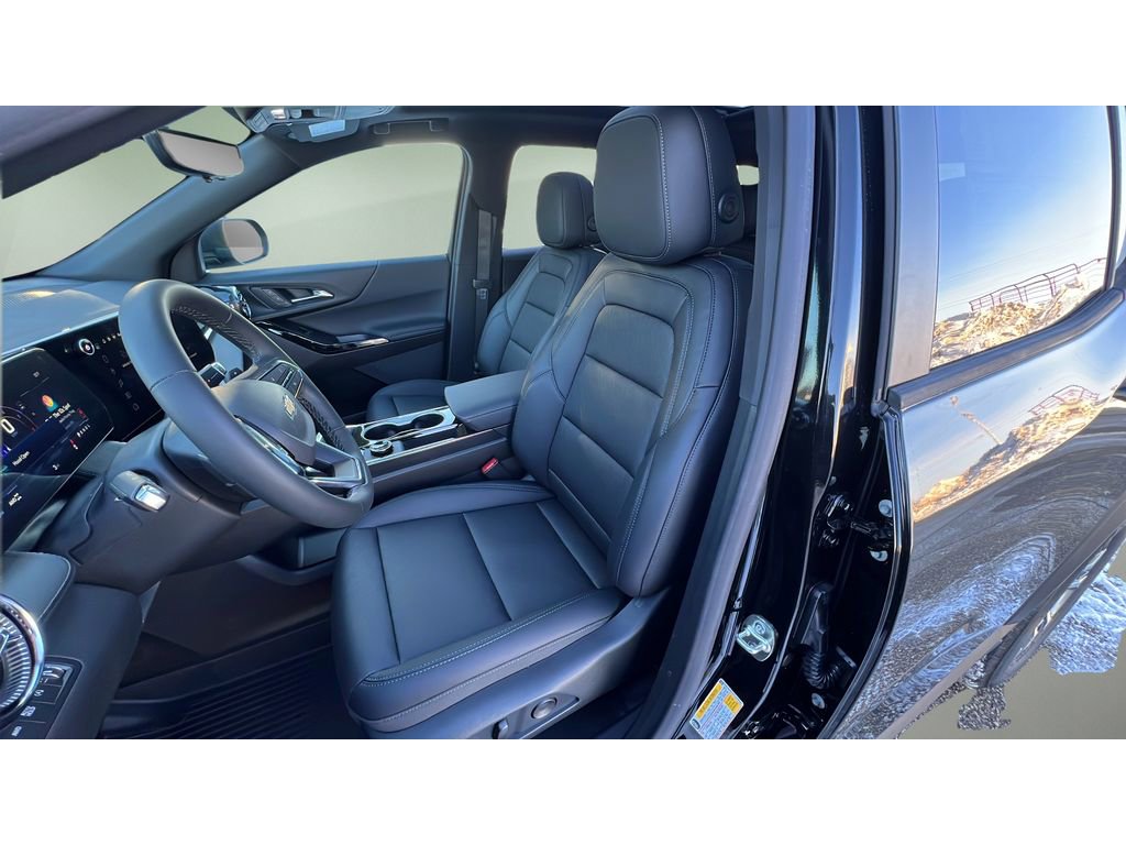 New 2026 Chevrolet Equinox LT w/ Convenience Package II image 24