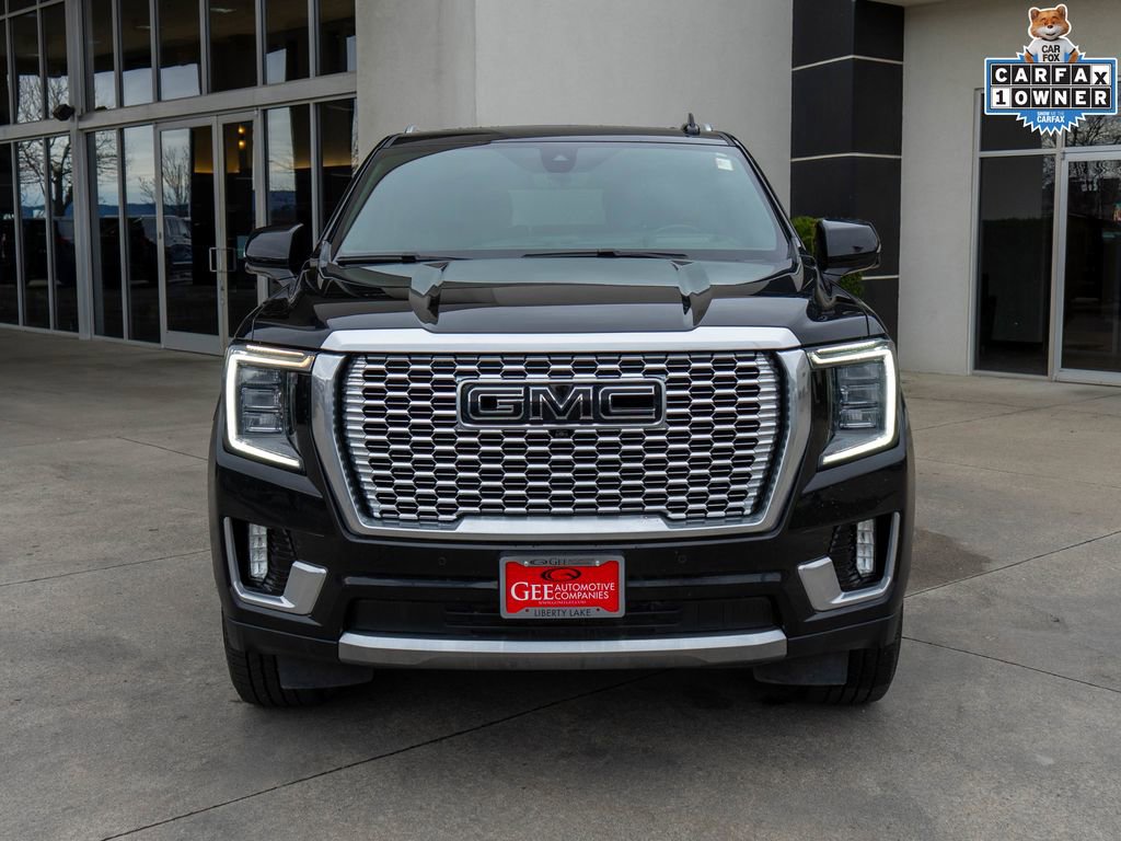 Used 2021 GMC Yukon Denali w/ Denali Ultimate Package AWD/4WD image 2