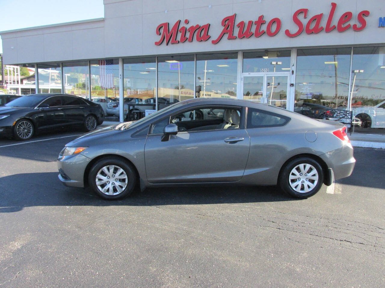 Used 2012 Honda Civic LX image 2