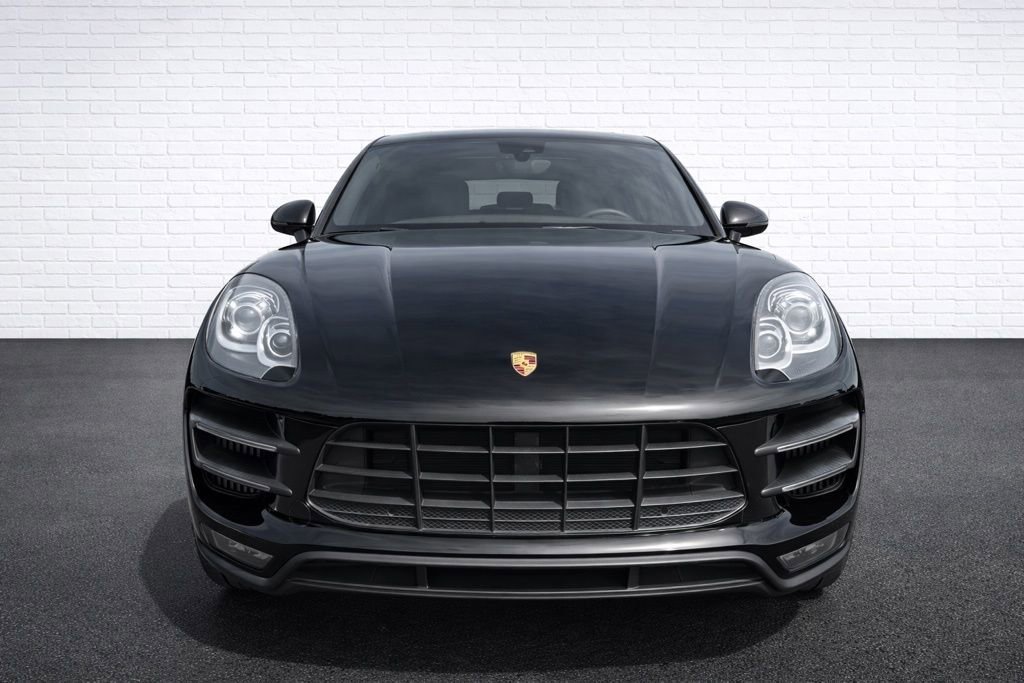 Used 2016 Porsche Macan Turbo image 2
