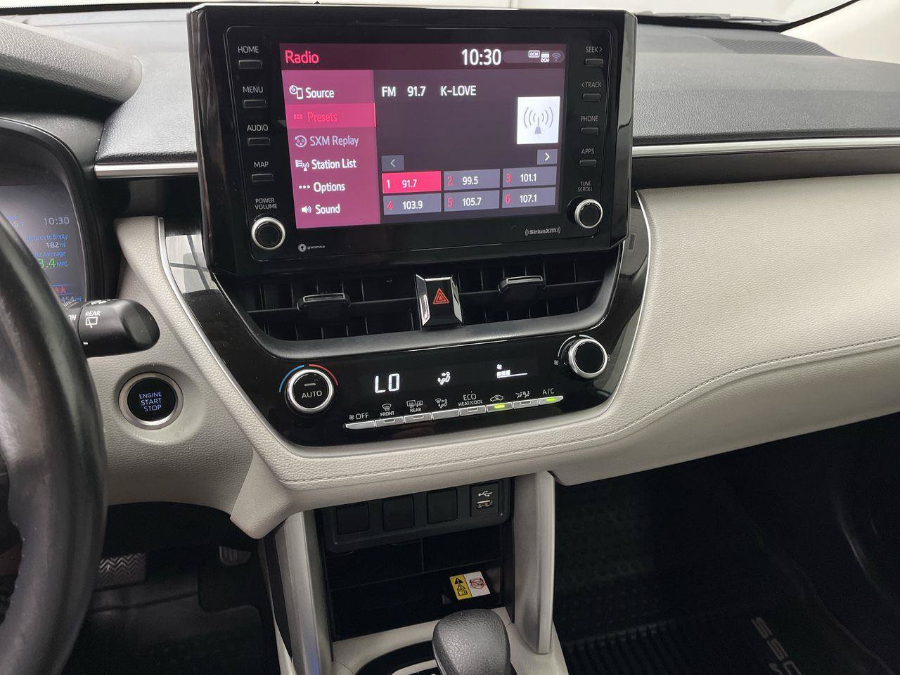 Used 2022 Toyota Corolla Cross LE AWD/4WD image 14