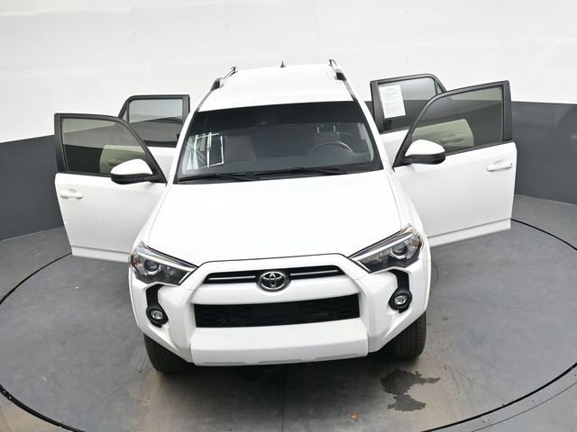 Used 2021 Toyota 4Runner SR5 image 37