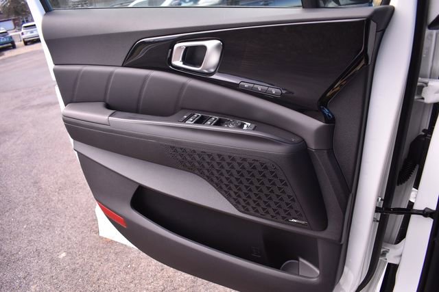 New 2026 Kia Carnival SX Prestige FWD image 42
