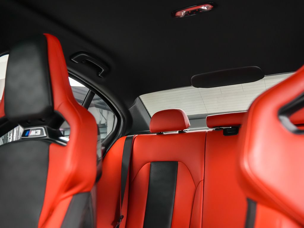 Used 2022 BMW M3 w/ M Carbon Exterior Package RWD image 32