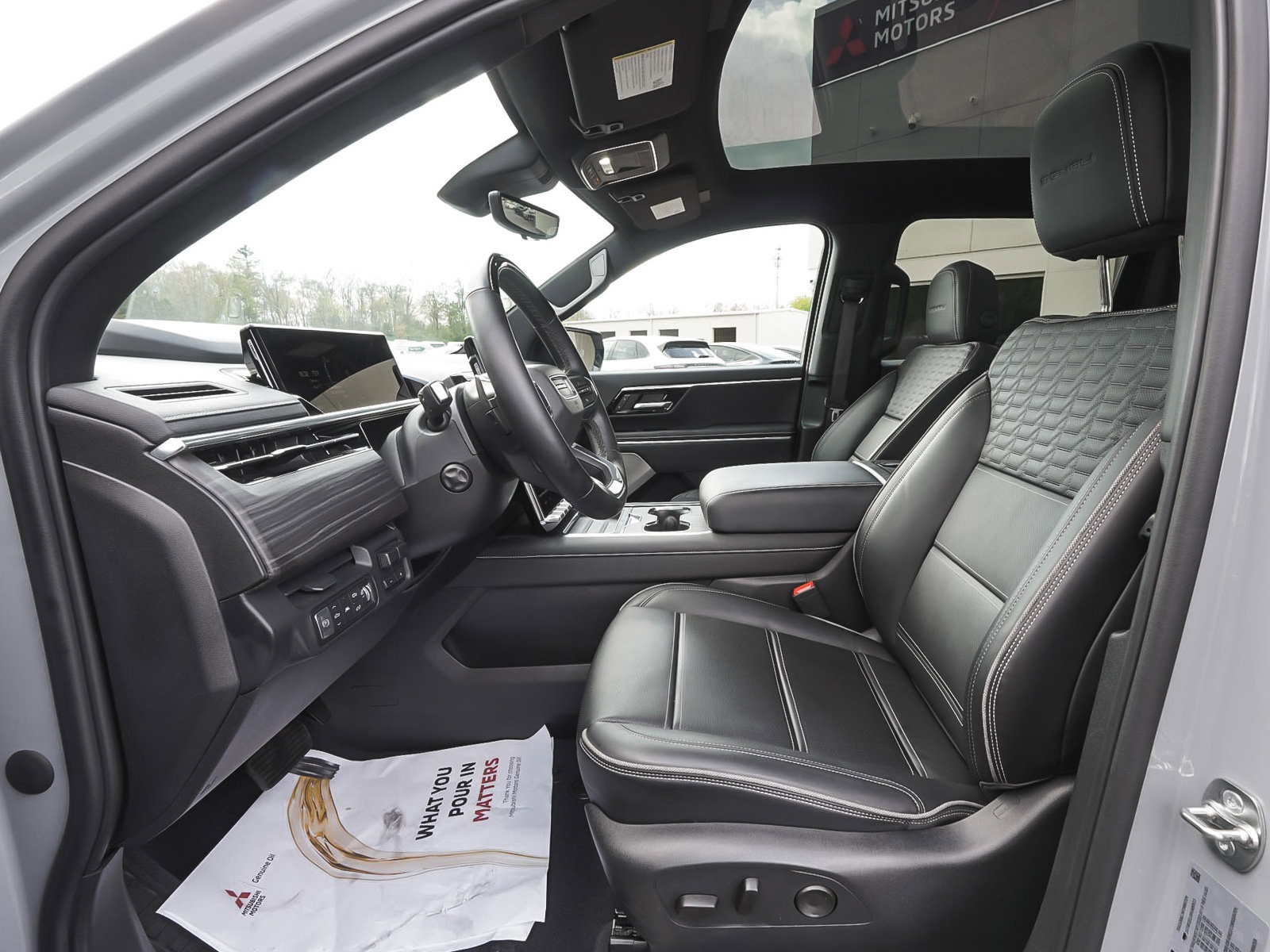 Used 2024 GMC Sierra EV Denali image 31