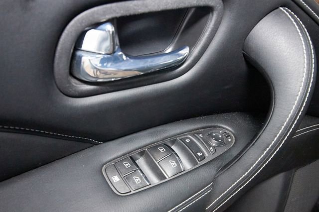 Used 2021 INFINITI QX80 Premium Select w/ All-Season Package image 9