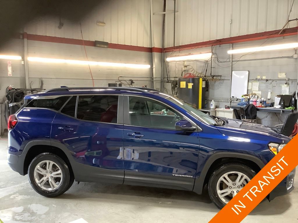 Used 2022 GMC Terrain SLE w/ Driver Convenience Package FWD image 6