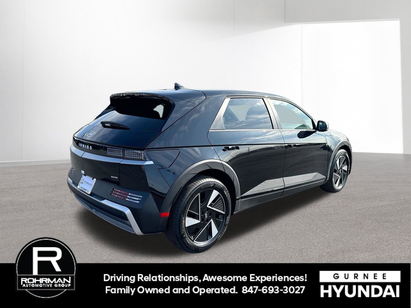 New 2026 Hyundai Ioniq 5 SE AWD/4WD image 10