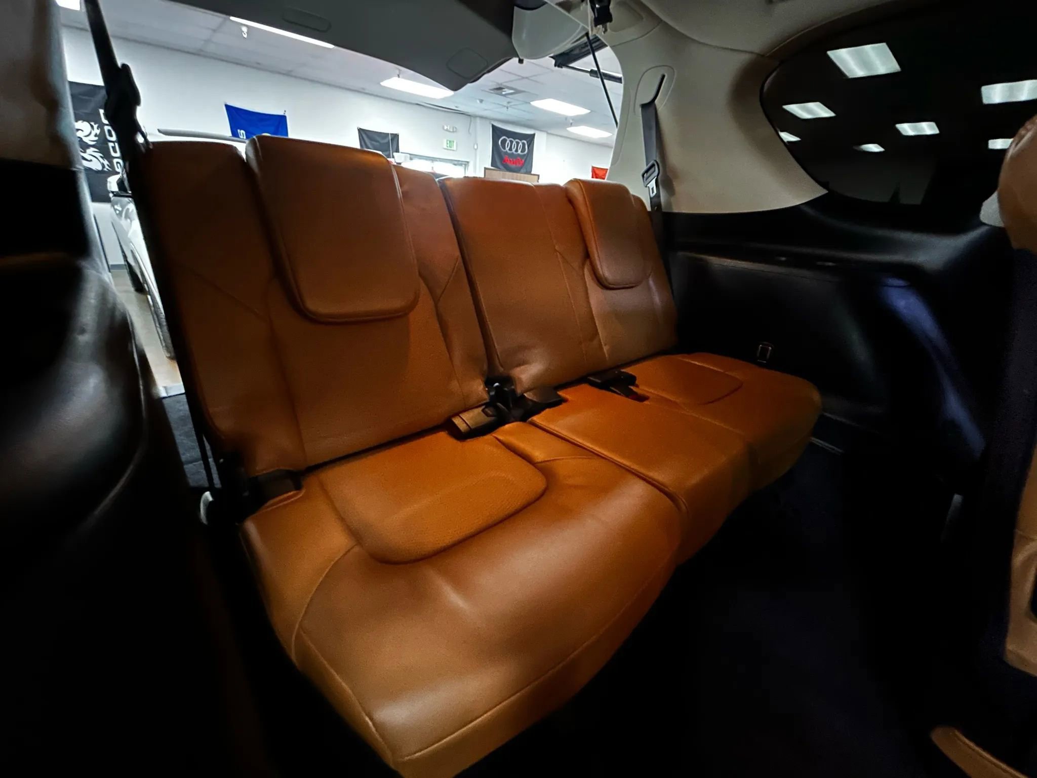 Used 2017 Nissan Armada Platinum image 11