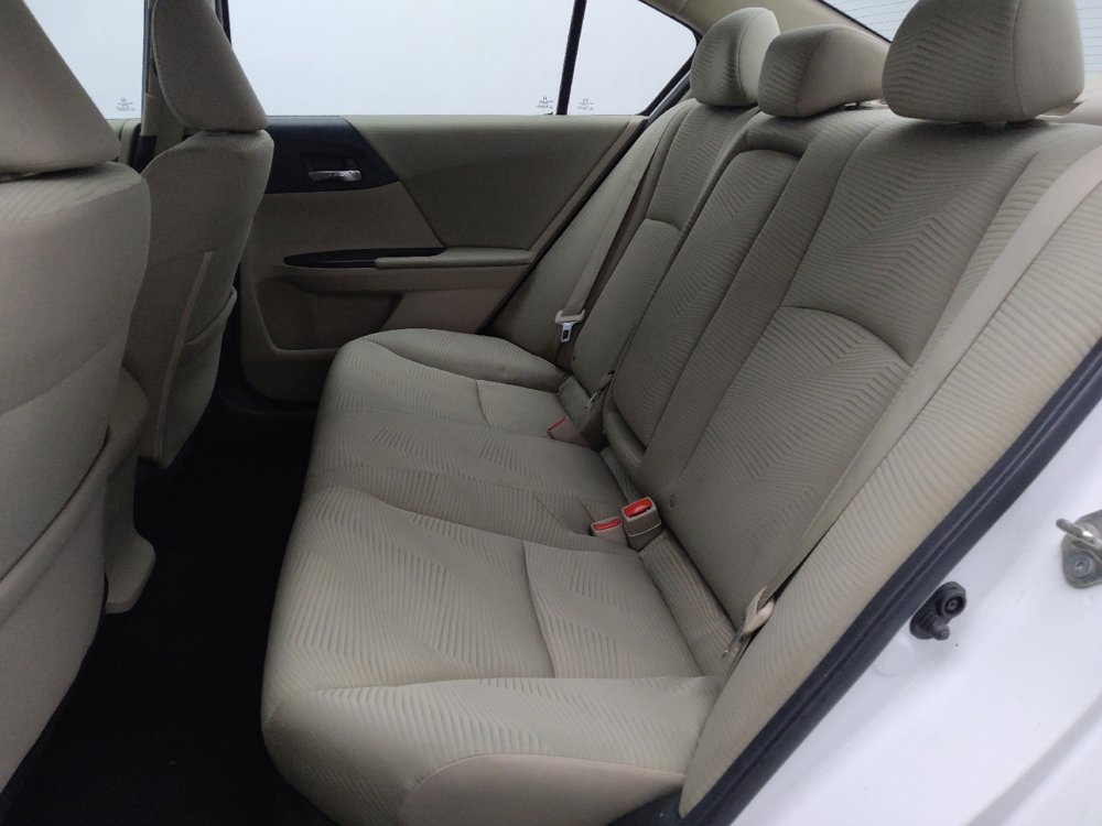 Used 2016 Honda Accord LX image 18
