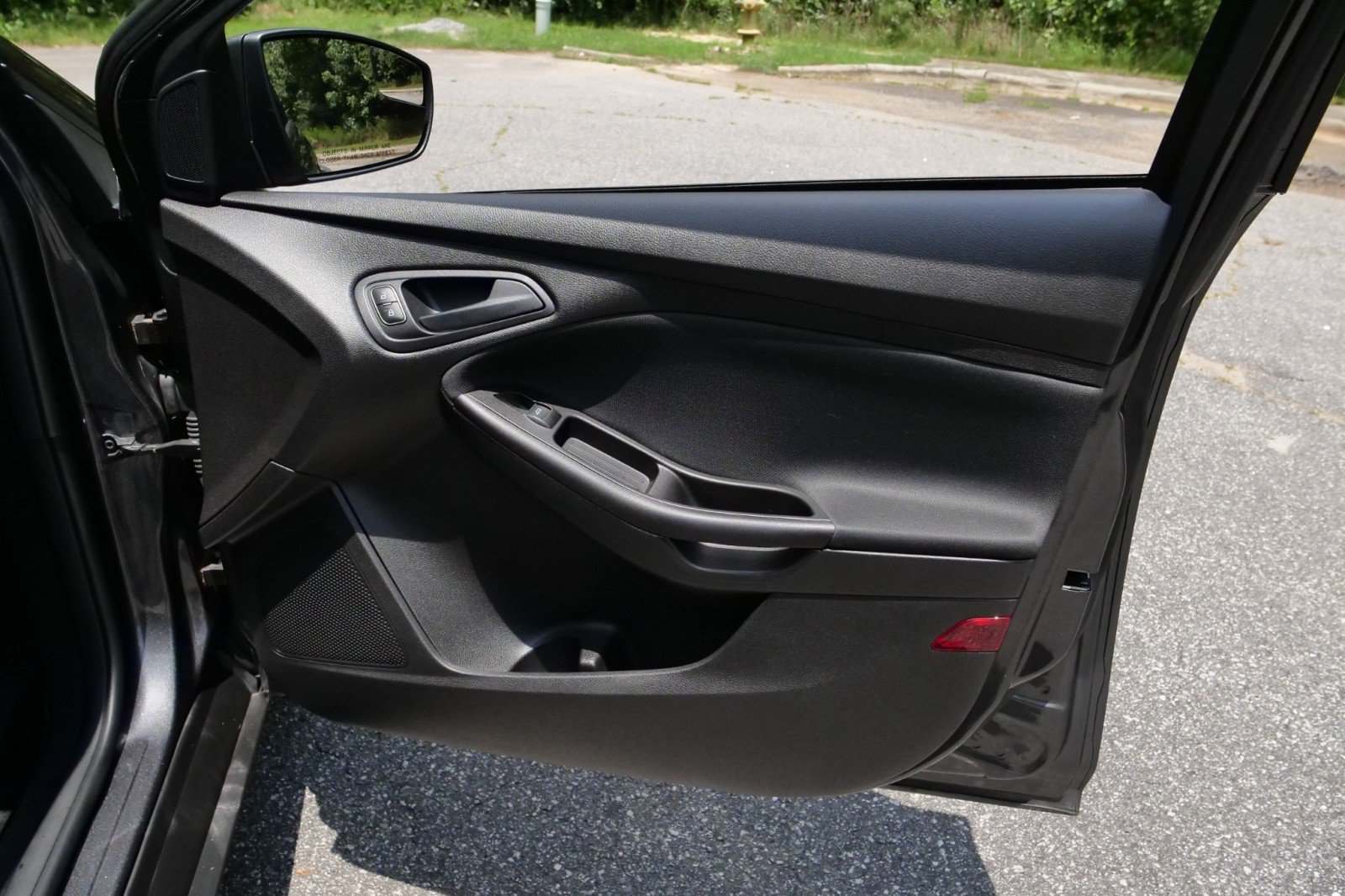 Used 2018 Ford Focus S FWD image 28