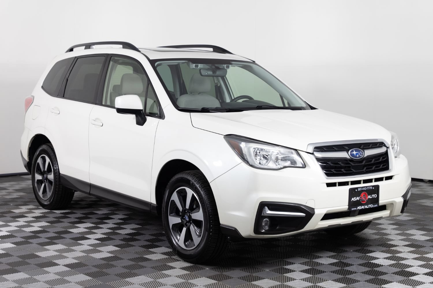 Used 2017 Subaru Forester 2.5i Premium AWD/4WD image 11