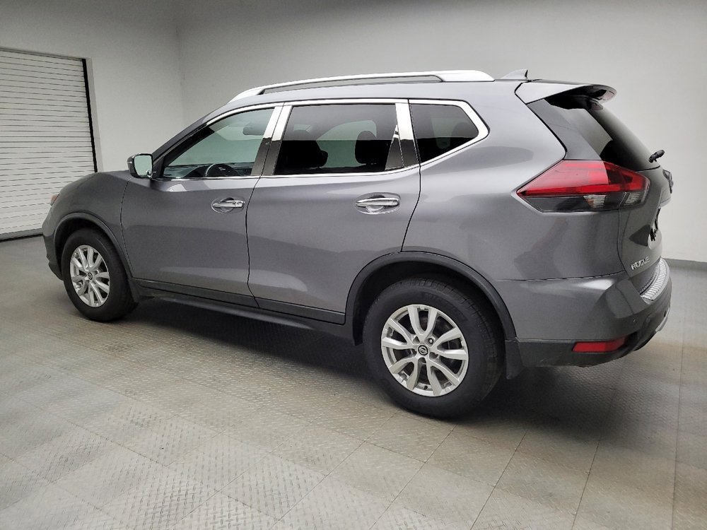 Used 2019 Nissan Rogue SV AWD/4WD image 3