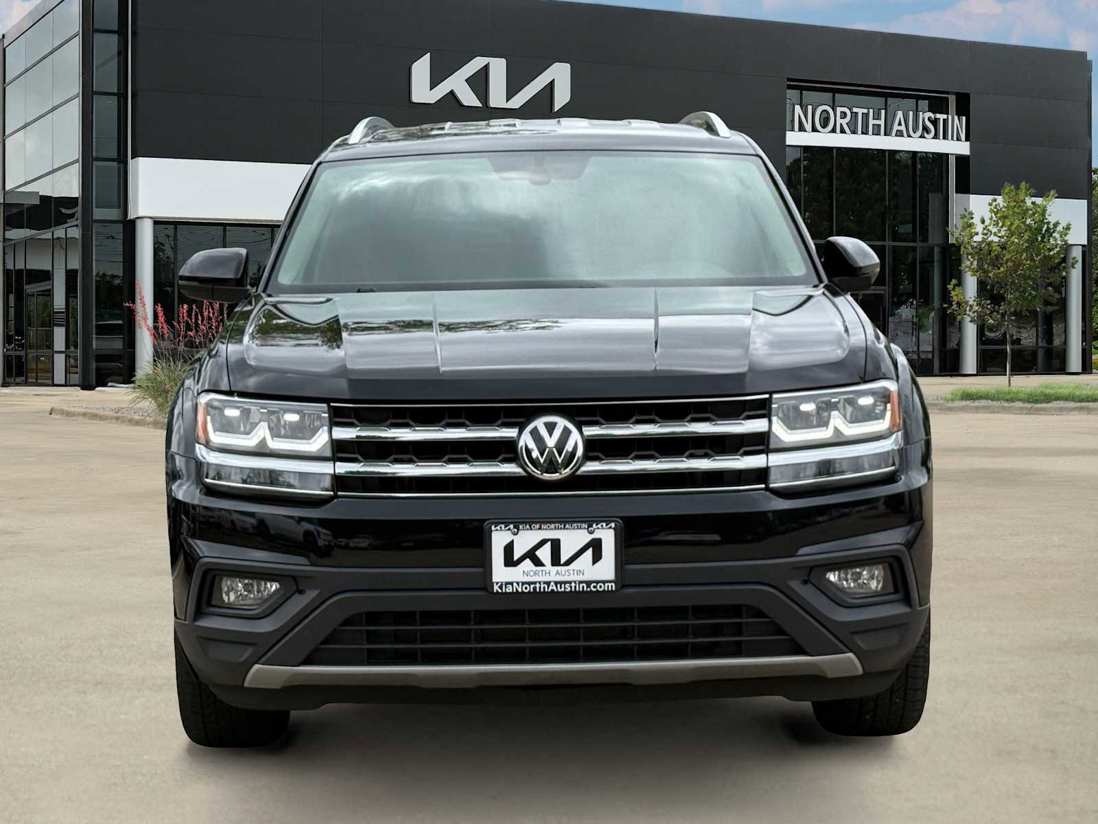 Used 2019 Volkswagen Atlas SE FWD image 3