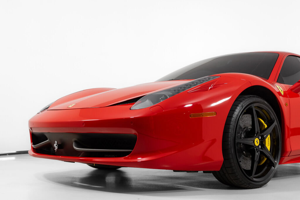 Used 2013 Ferrari 458 Italia Coupe RWD image 12