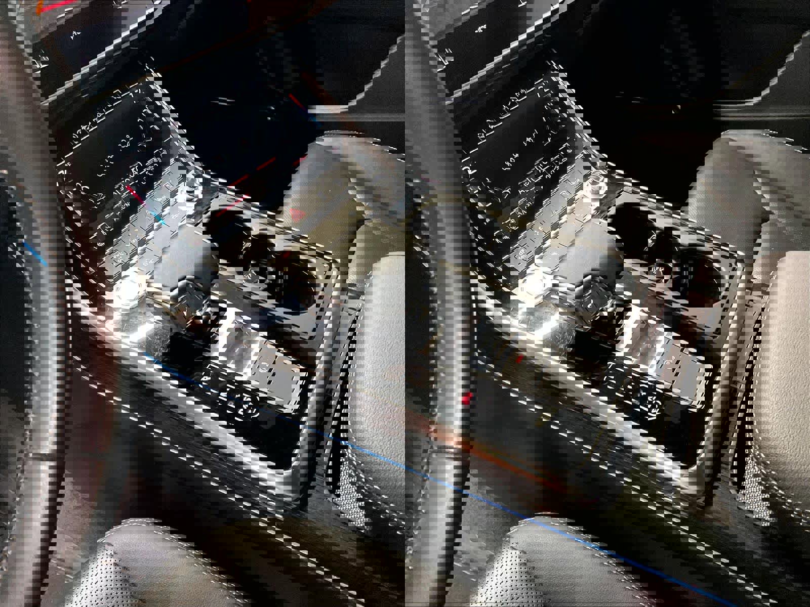 Used 2020 Audi Q8 Premium Plus w/ Premium Plus Package image 18