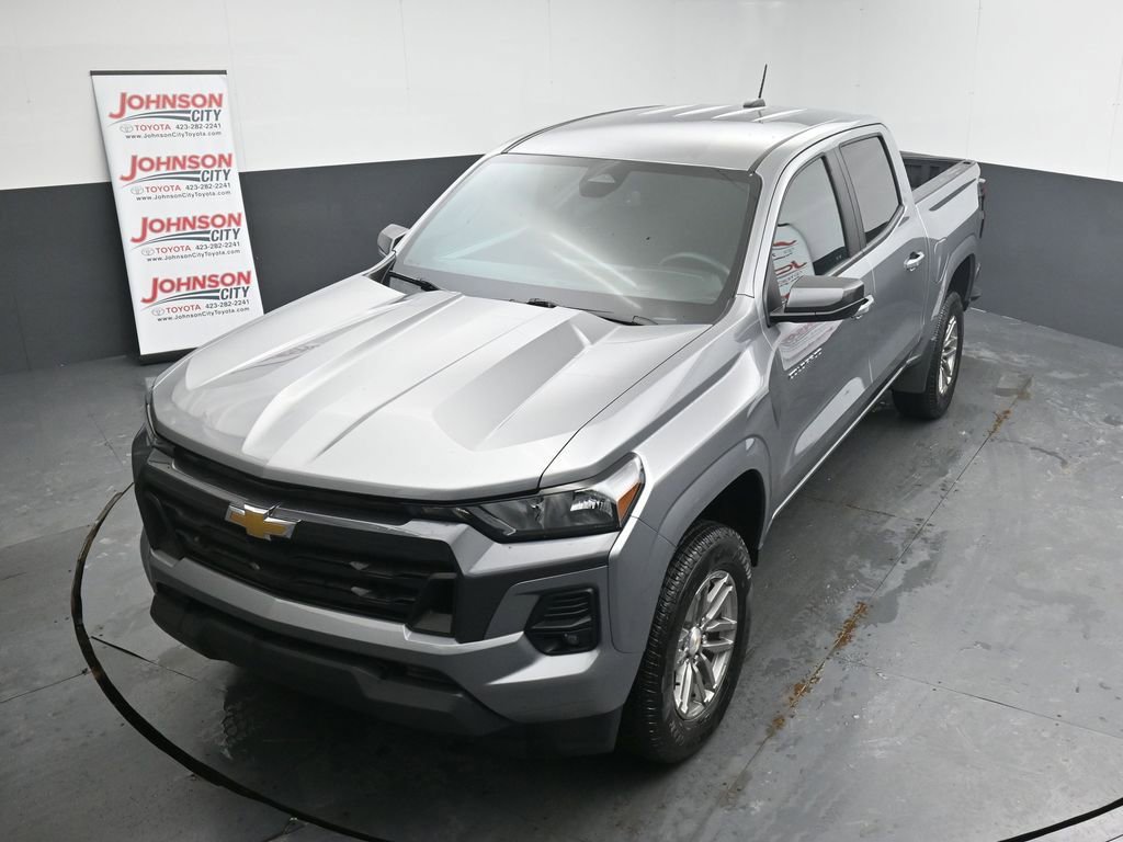 Used 2023 Chevrolet Colorado LT w/ LT Convenience Package II AWD/4WD image 26